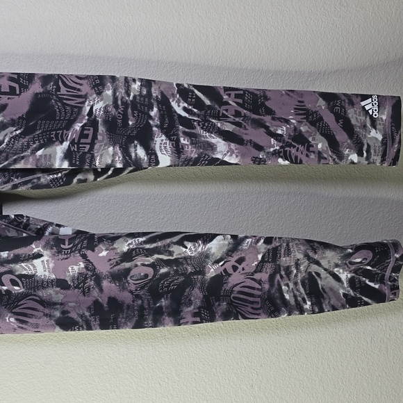 Adidas IWD believe this 2.0 7/8  training tighs multicolor size  medium. - Picture 6 of 9